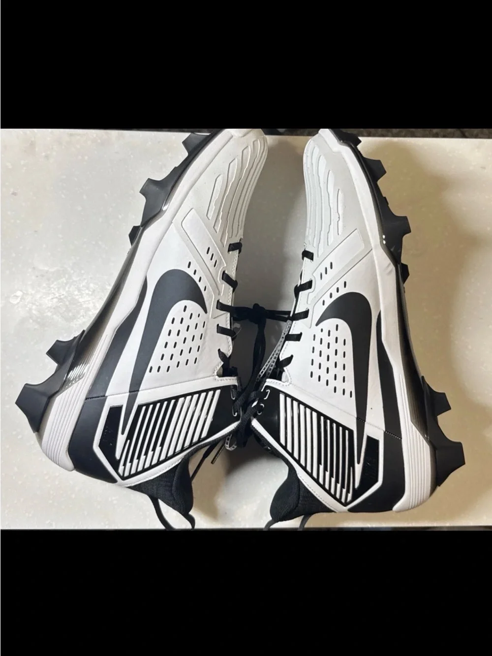 Nike Force Savage Football Cleat Men's Size 16 White/Black New